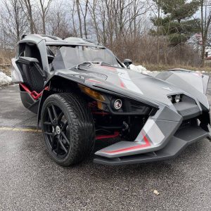 Slingshot® Grand Touring LE