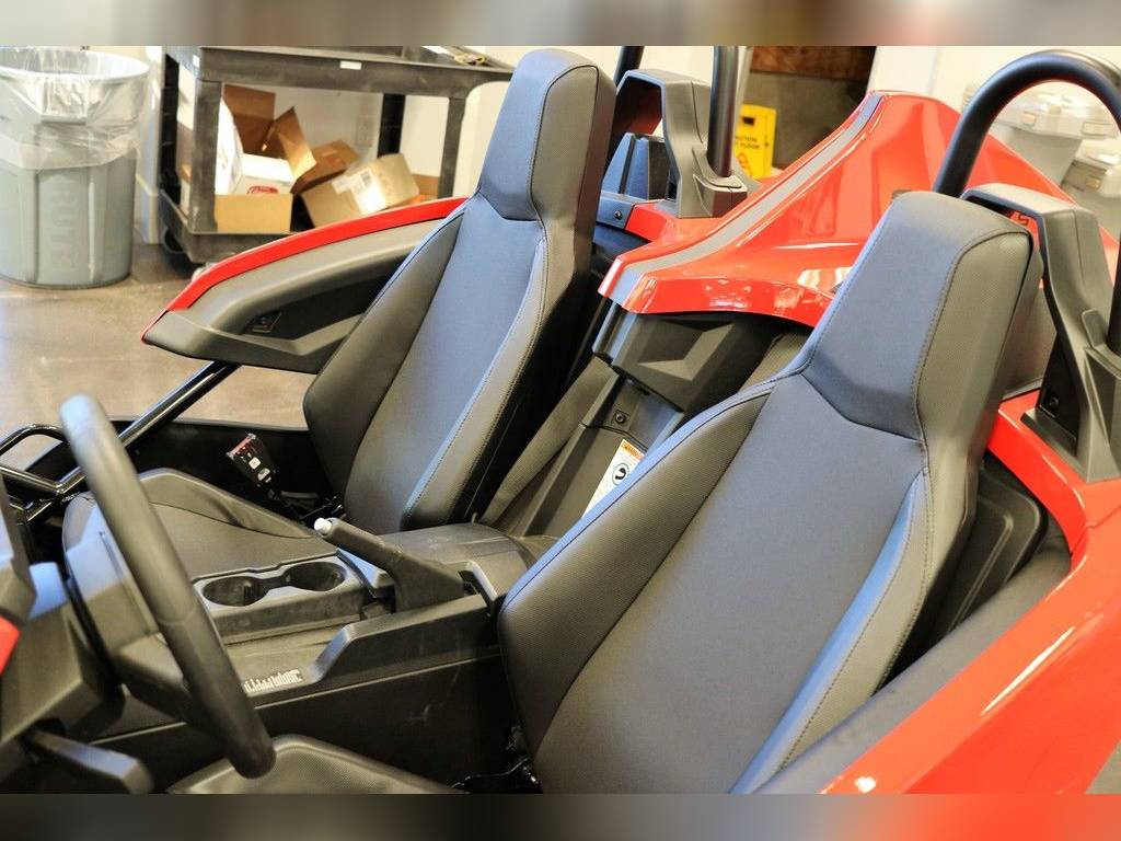 Slingshot® S Autodrive W/ Technology Package I