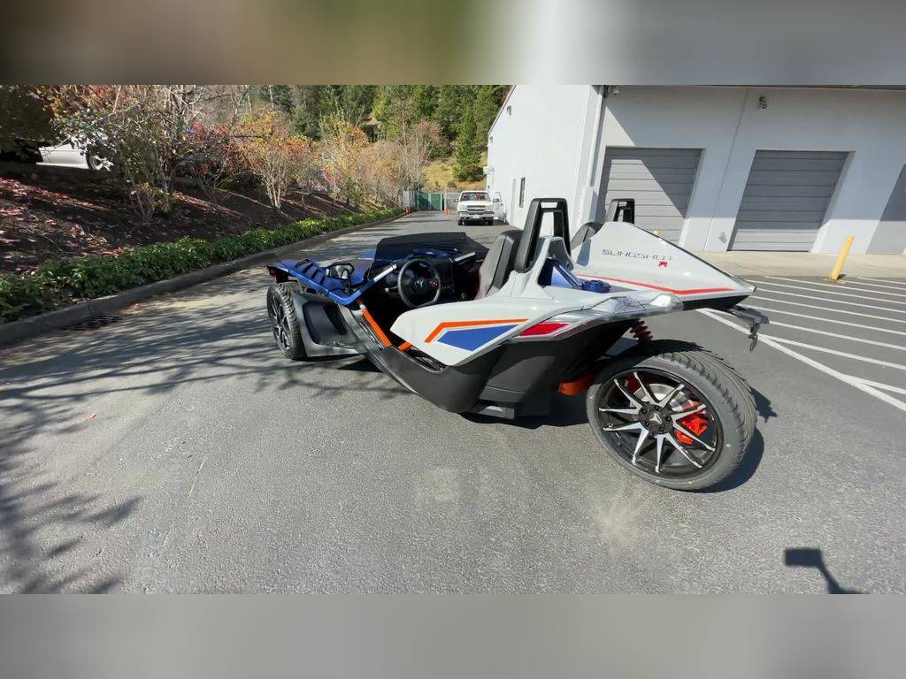 Slingshot® R Midnight Storm Fade (Manual)
